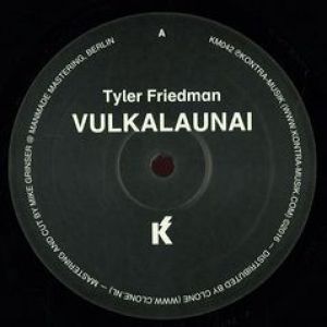 VULKALAUNAI / WALLOUIAN