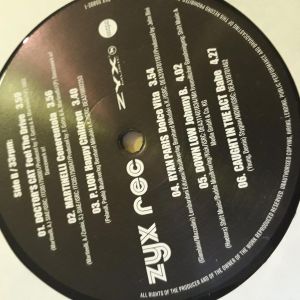 GOLDEN CHART HITS OF THE 80S & 90S VOL.2