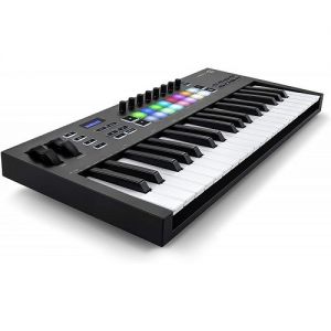 NOVATION Launchkey 37 MK3