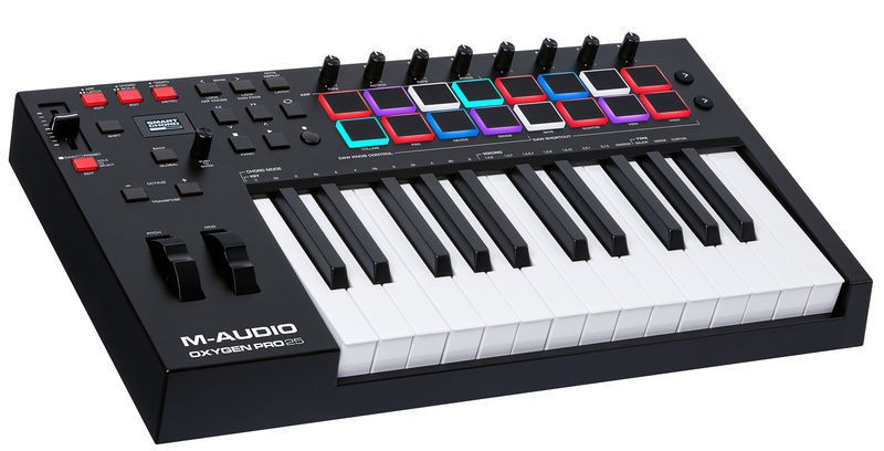 M AUDIO OXYGEN PRO 25