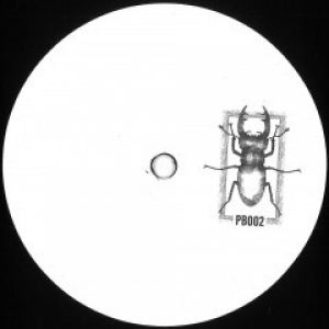 PB002