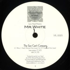 THE SUN CAN'T COMPARE / YOU ROCK ME