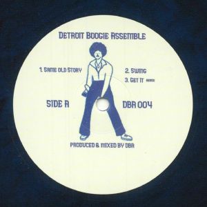 DBA004